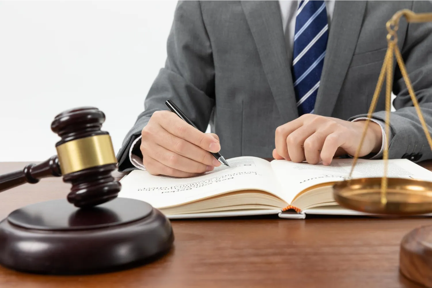Litigation & Dispute Management